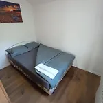 Saraj Heights House דירה *