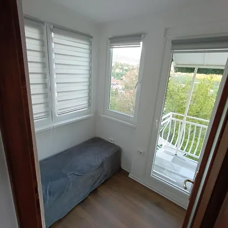 Saraj Heights House *
