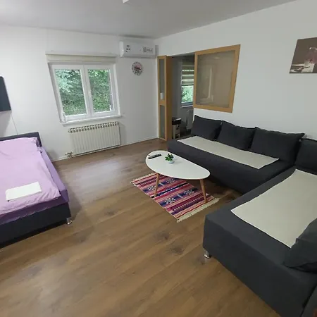 דירה Saraj Heights House סראייבו